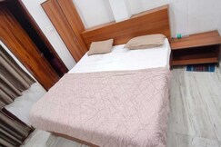 Rooms of Hotel O Shree Kisna Dham