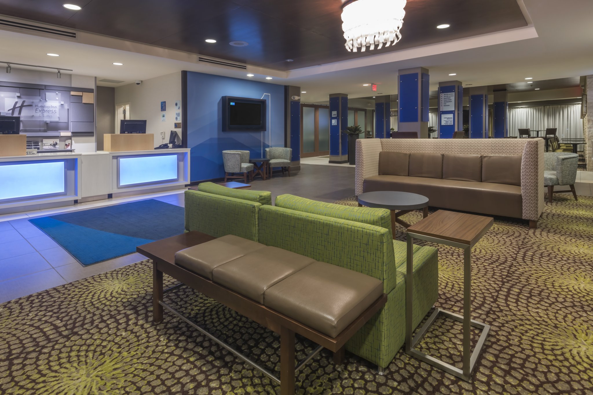 Holiday Inn Express Hays - Tap to explore photos