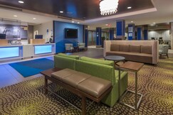 Holiday Inn Express Hays