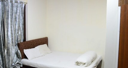 Hotel New Churchgate Room Type - Family Room