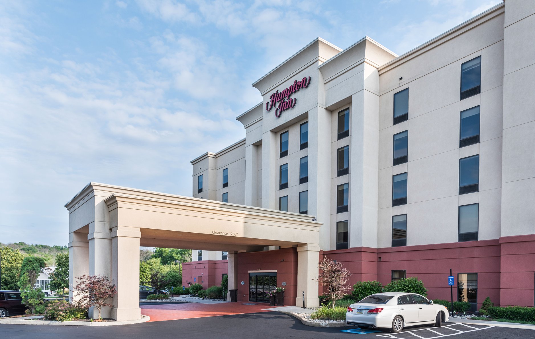 Hampton Inn by Hilton Doylestown - Tap to explore photos