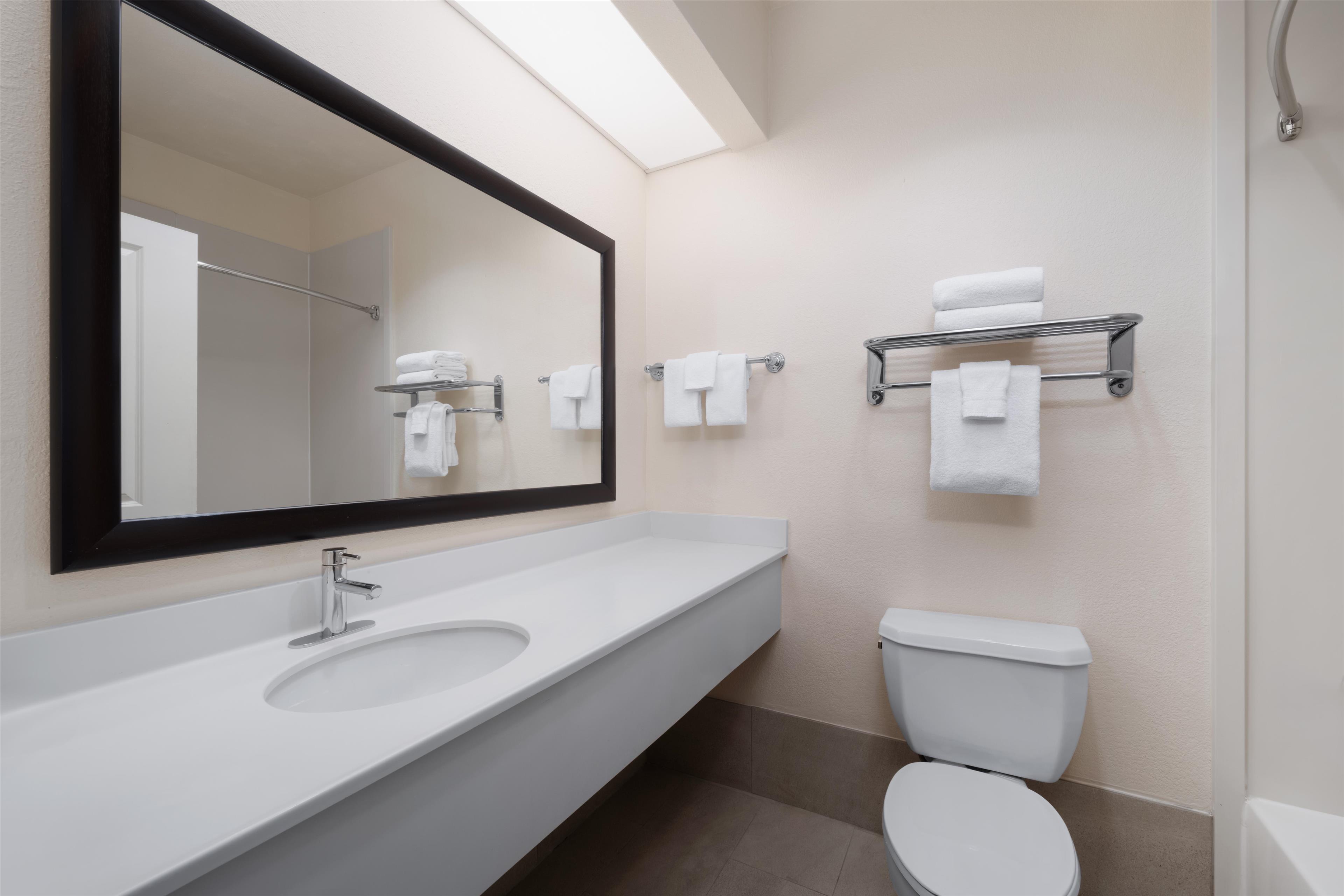 Best Western Plus Downtown Inn & Suites - Tap to explore photos