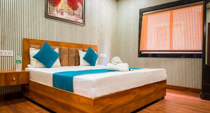 Hotel Nutan Ashray  200 Mtr From Prem Mandir Room Type - Deluxe room