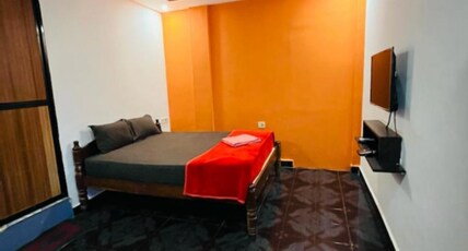 Ocean breeze home stay Room Type - Standard King Bed Room