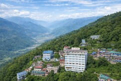 Pride Premier Darjeeling