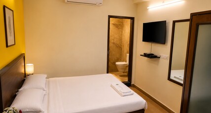 Hotel Rajdeep Room Type - Economy AC Room Hotel Rajdeep Room Type - Economy AC Room