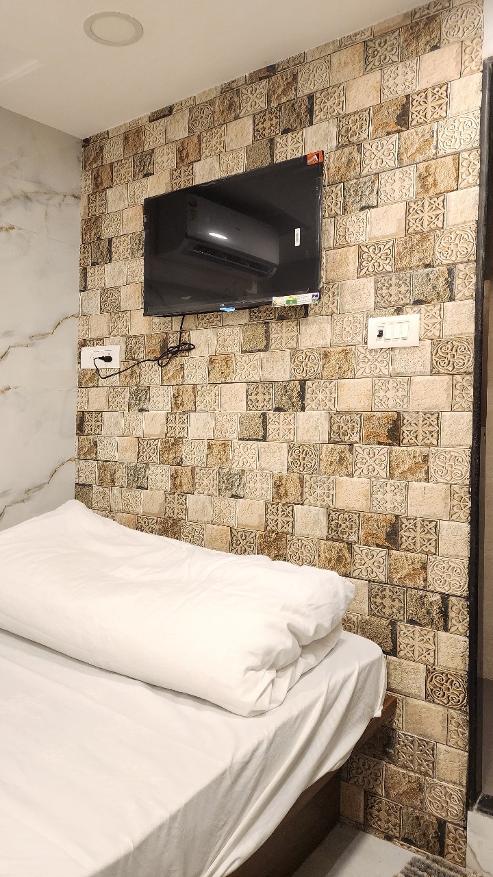 Hotel Dharavi Residency - Tap to explore photos