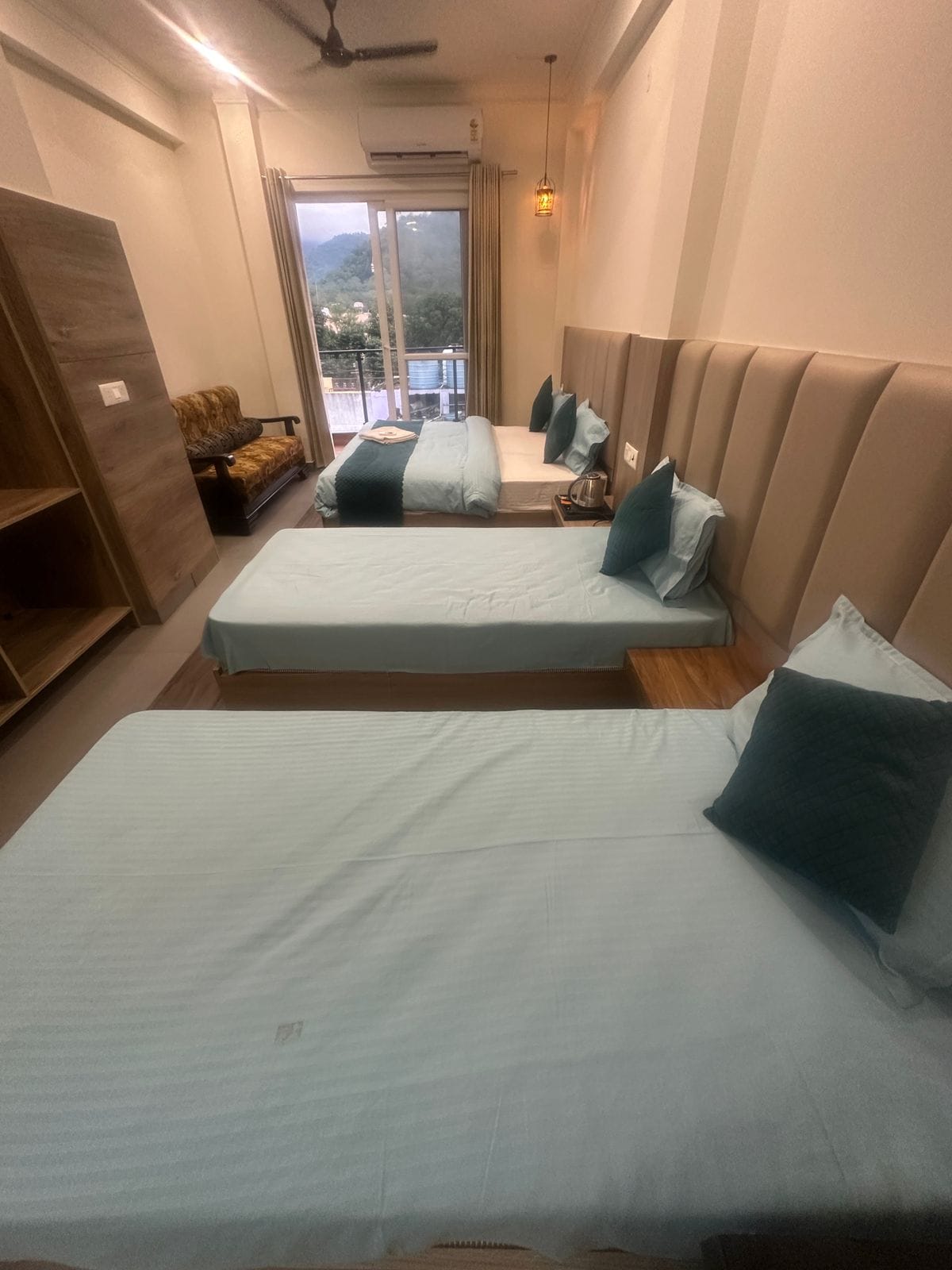 Yes Hotel By The Ganges - Tap to explore photos