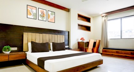 Townhouse Prahladnagar Room Type - Super Deluxe Room
