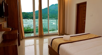 The Anchorage Athirapilly Resort Room Type - Premium River View The Anchorage Athirapilly Resort Room Type - Premium River View