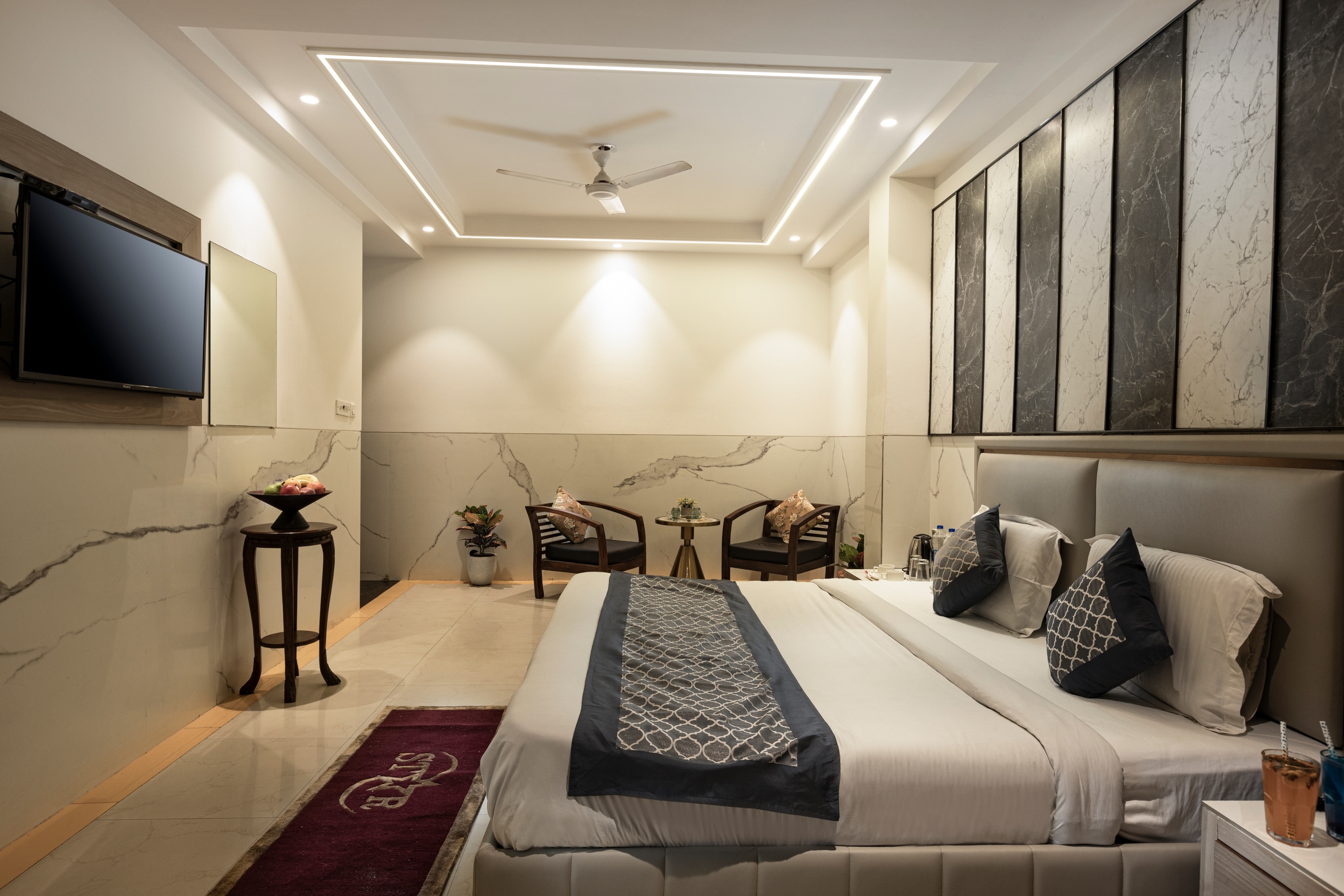 Trans International Home Stay - Tap to explore photos