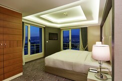 Doubletree By Hilton Hotel Izmir - Alsancak