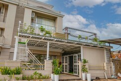 The Retreat Pool Villa Igatpuri