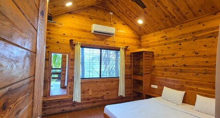 Weavers Resort Bhimashankar Room Type - Tree House