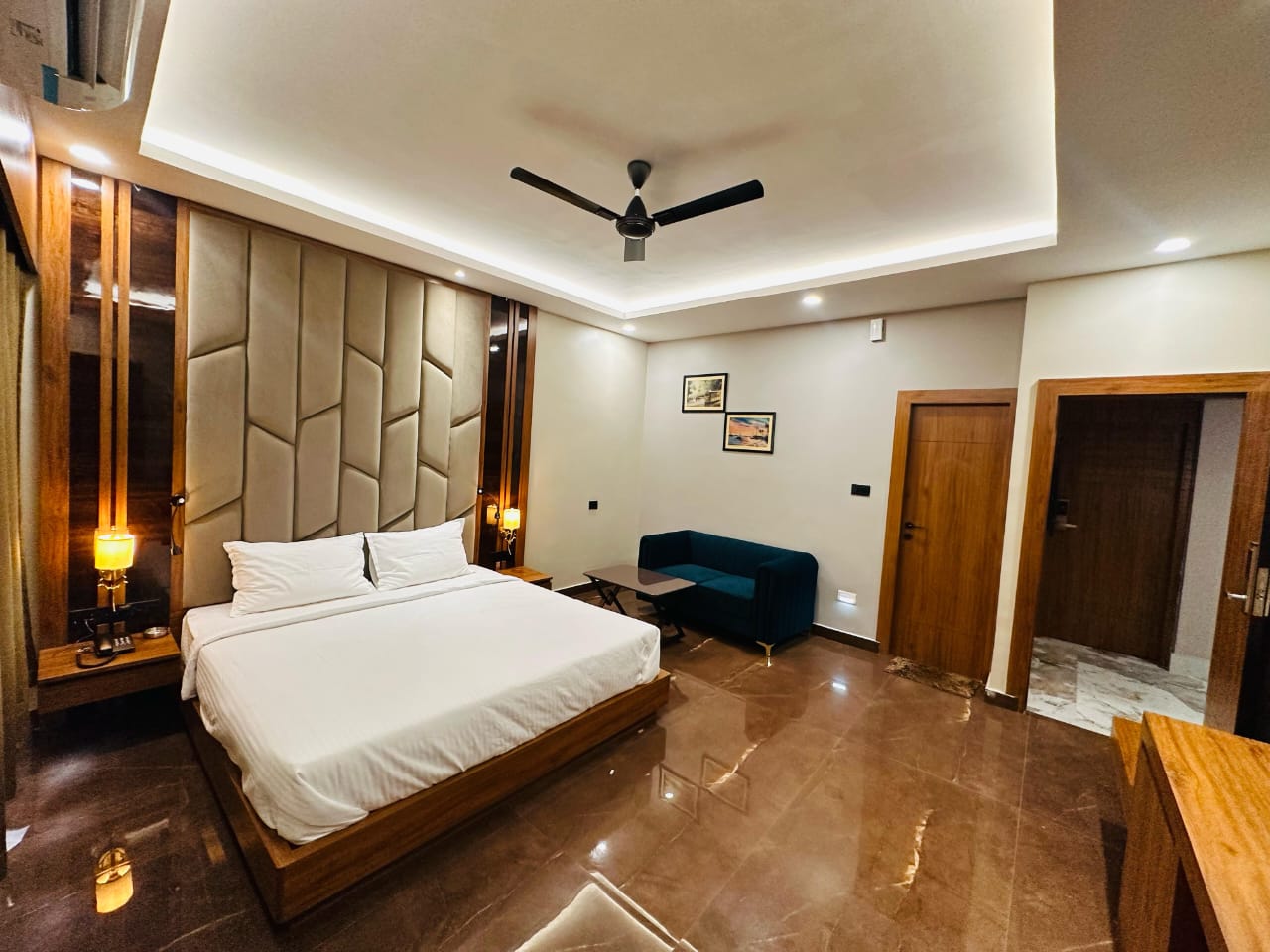 HOTEL BANMALI REGENCY - Tap to explore photos