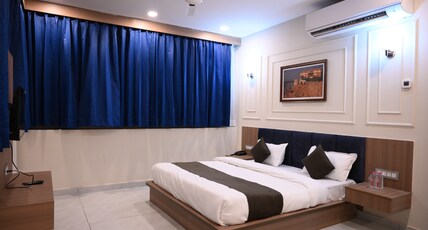 Florian Club Resort and Spa Jaipur Room Type - Suite Room