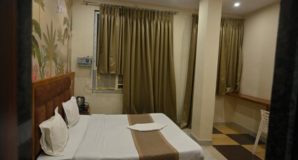 Rameswaram Guest House Room Type - Deluxe Room - AC Rameswaram Guest House Room Type - Deluxe Room - AC