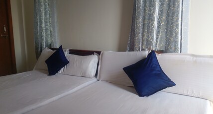 7 Hills Executive stay Room Type - Executive Room