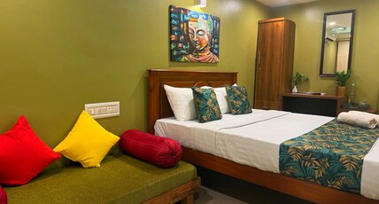 Paradise Homestay Room Type - Deluxe AC Room