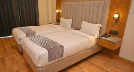 Soft Stayz by Soft Petals Room Type - Prime Twin with Balcony Soft Stayz by Soft Petals Room Type - Prime Twin with Balcony