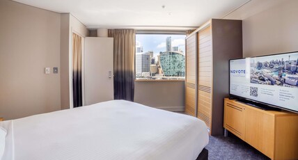 Novotel Sydney on Darling Harbour Room Type - Executive Suite, 1 Queen Bed, Darling Harbour Facing Novotel Sydney on Darling Harbour Room Type - Executive Suite, 1 Queen Bed, Darling Harbour Facing