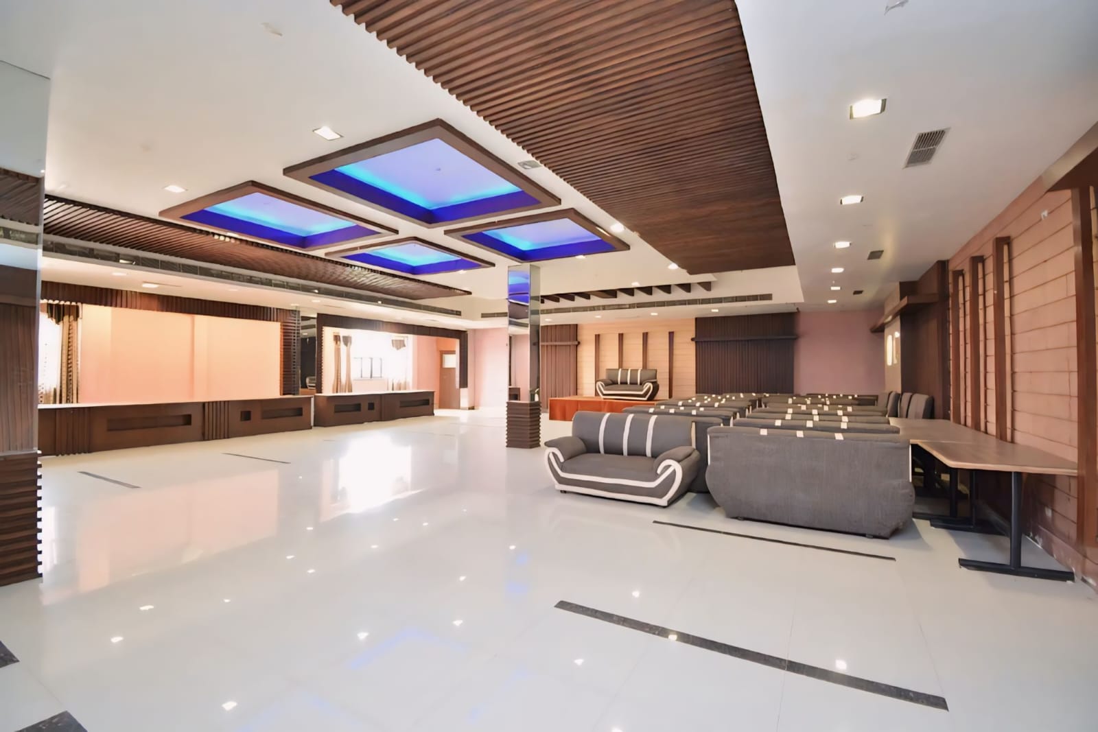 Main gallery
