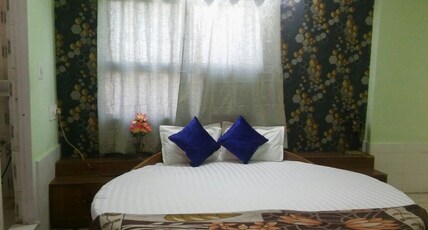 Hotel Radhika Palace Room Type - A/c Room