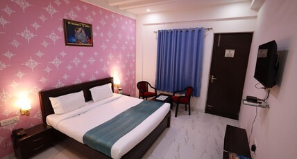 Shanti Seva Dham - Vrindavan Room Type - Executive Room