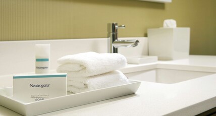 Home2 Suites by Hilton Murfreesboro Room Type - 1 KING STUDIO SUITE NOSMOK