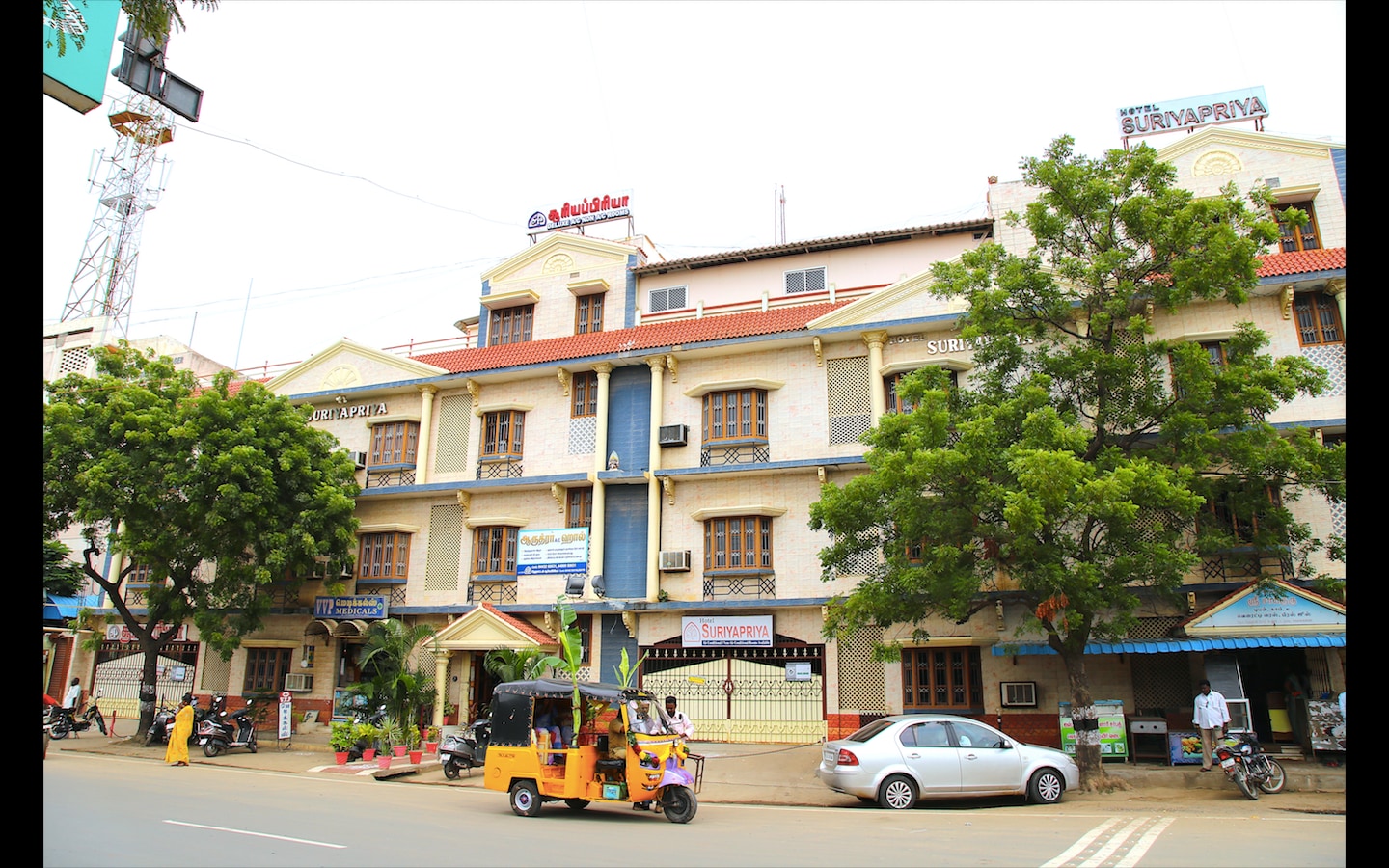 Hotel Suriyapriya - Tap to explore photos