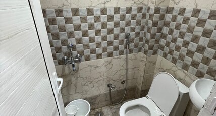 Radha Shyam Guest House Room Type - Bedroom 5