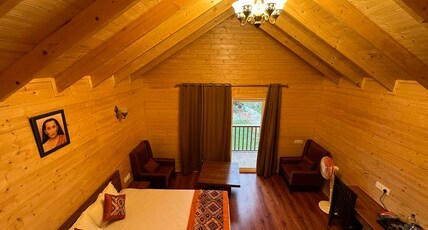 Vanprastha resorts Room Type - Deluxe suite