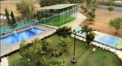 The Royale Mansion 5bhk Villa Turf Pickleball Room Type - The Royale Mansion 5bhk Villa Turf Pickleball