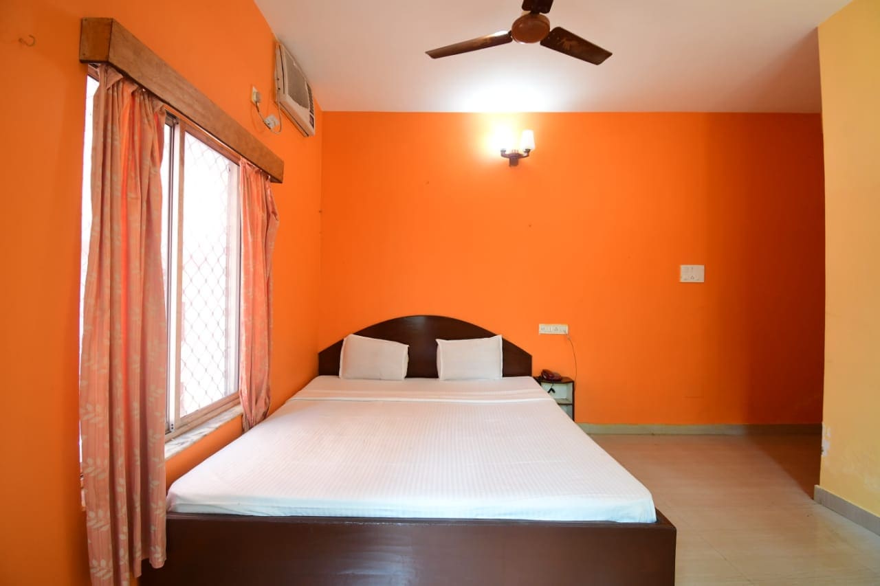 HOTEL INDRANIL - Tap to explore photos