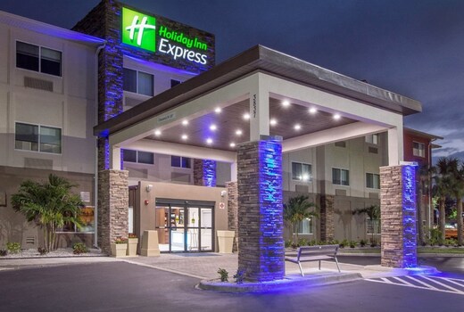 Holiday Inn Express NAPLES SOUTH - I-75