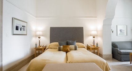 Taj Falaknuma Palace, Hyderabad Room Type - Palace Room Garden View Twin Bed with Bathtub Taj Falaknuma Palace, Hyderabad Room Type - Palace Room Garden View Twin Bed with Bathtub