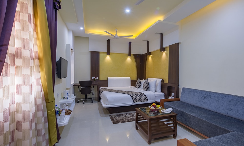 Hotel Ambience @ Gwalior Junction Railway Station - Tap to explore photos