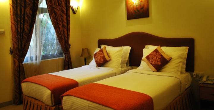 Cochichos Resort - Tap to explore photos