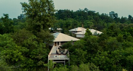 Tree of Life Ramvilas, Bandhavgarh Room Type - Luxury Tent with Jacuzzi