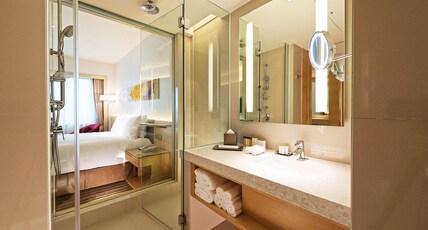 DoubleTree by Hilton Hotel Johor Bahru Room Type - KING EXECUTIVE ROOM