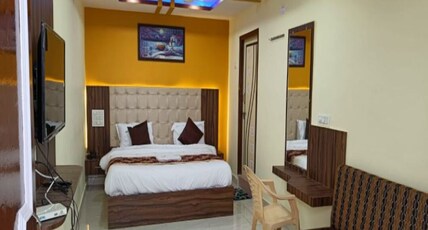 HOTEL NEW KRISHNA LODGE Room Type - Standard Double AC Room