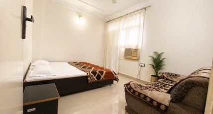 Krishna apartment homestay-Entire 3BHK FLAT-FULLAC Room Type - Krishna apartment homestay-Entire 3BHK FLAT-FULLAC