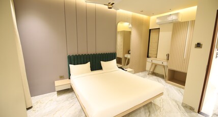 Fortview Palace Room Type - Deluxe Room with Fort View Balcony