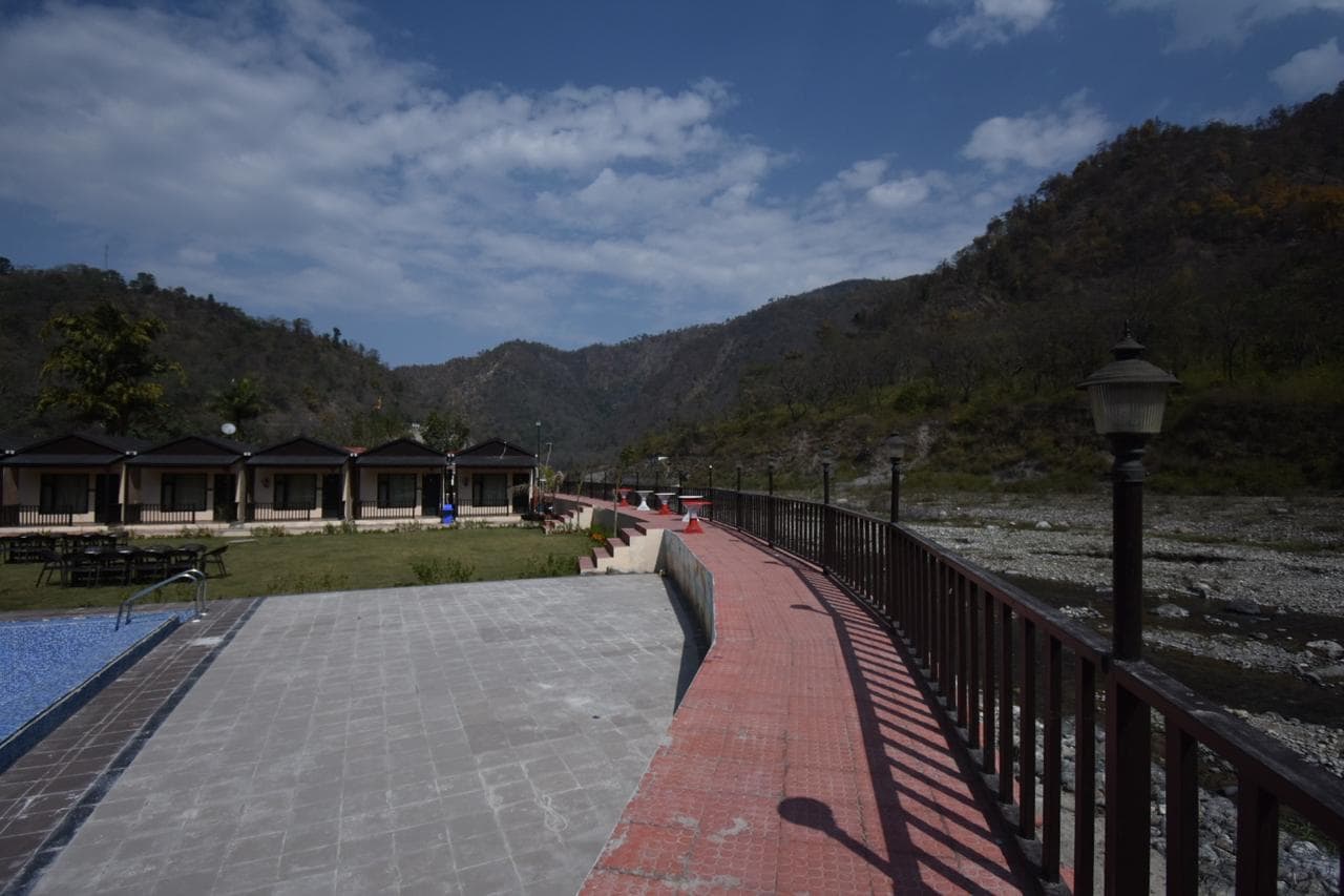 DLS MJ River Resort - Tap to explore photos