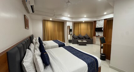 EKANSH HOTELS AND RESORTS Room Type - FAMILY STUDIO ROOM
