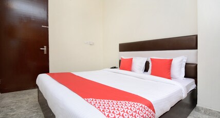 Hotel O Spring Room Type - Classic