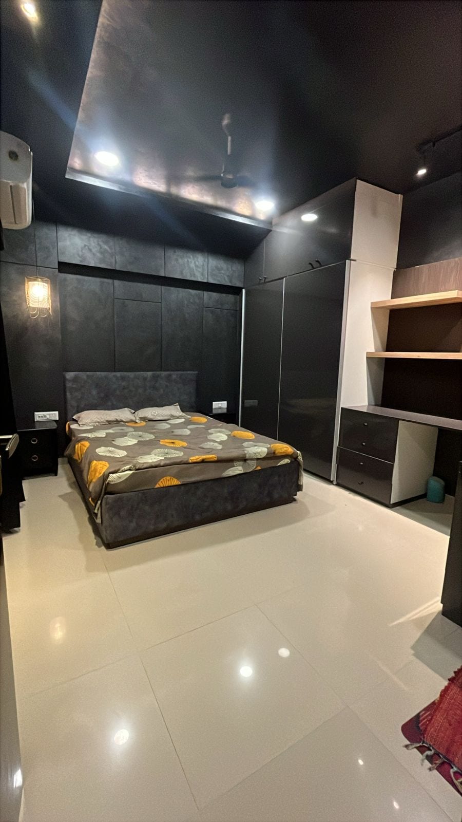 Modern 3BHK Luxury Flat by Chambal Heritage Stay - Tap to explore photos