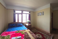 Holiday hills homestay