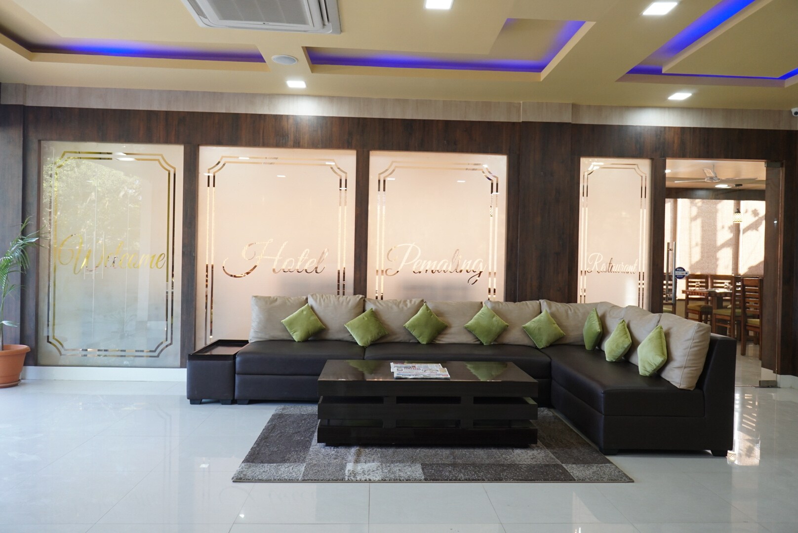 Main gallery