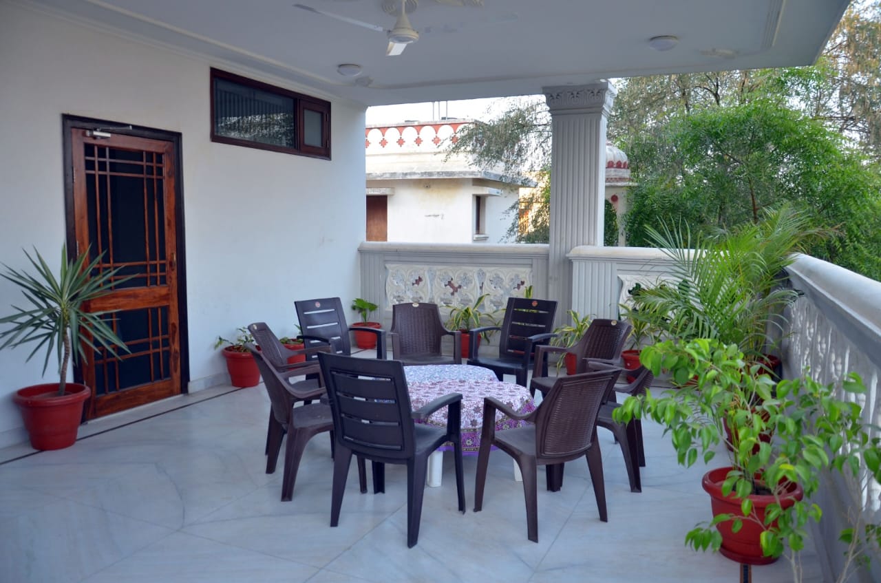 Jaipur Homestay - Tap to explore photos